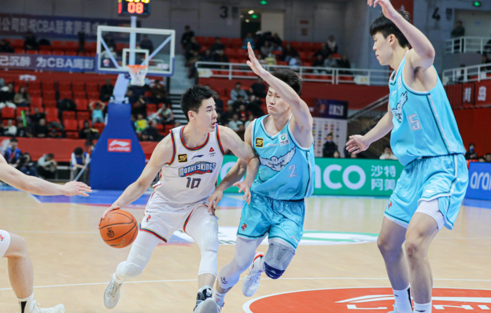 率低下, 同曦队合同 率低下, 同曦队合同