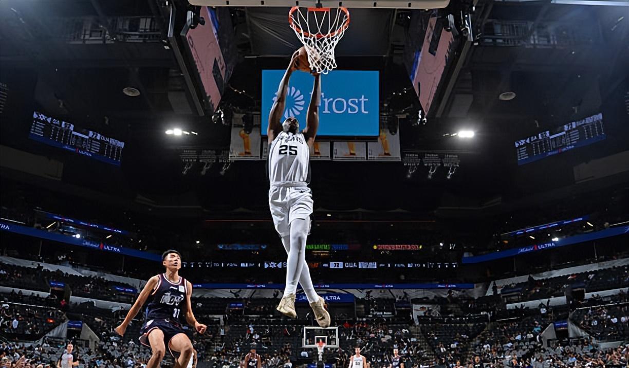 琼斯, A选秀大会 琼斯, A选秀大会